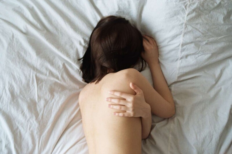 背中の痛み　ストレッチ法